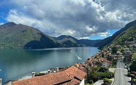 Lake View Apartment